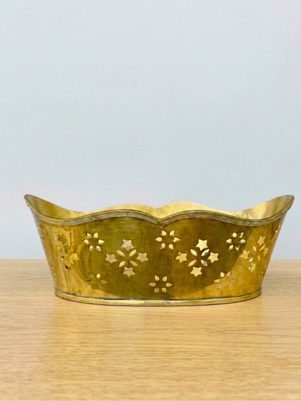 Vintage Mottahedeh Reproduction Pierced Brass Cachepot / Oval Planter